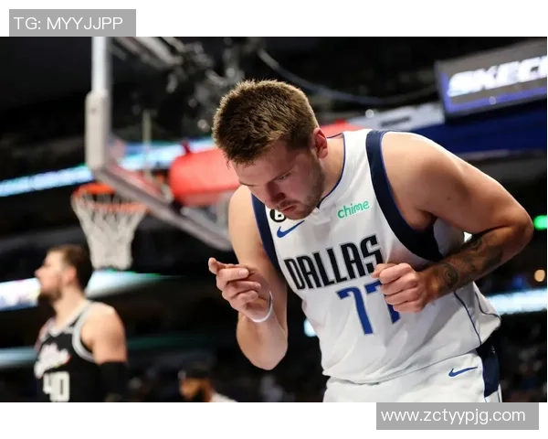 独行侠与快船激战回放8月20日精彩瞬间重温与分析